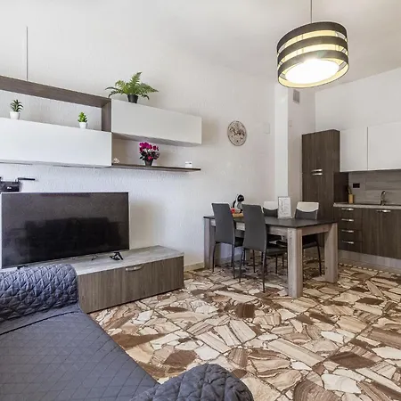Lovely Santa Maria Apartmán Sassari